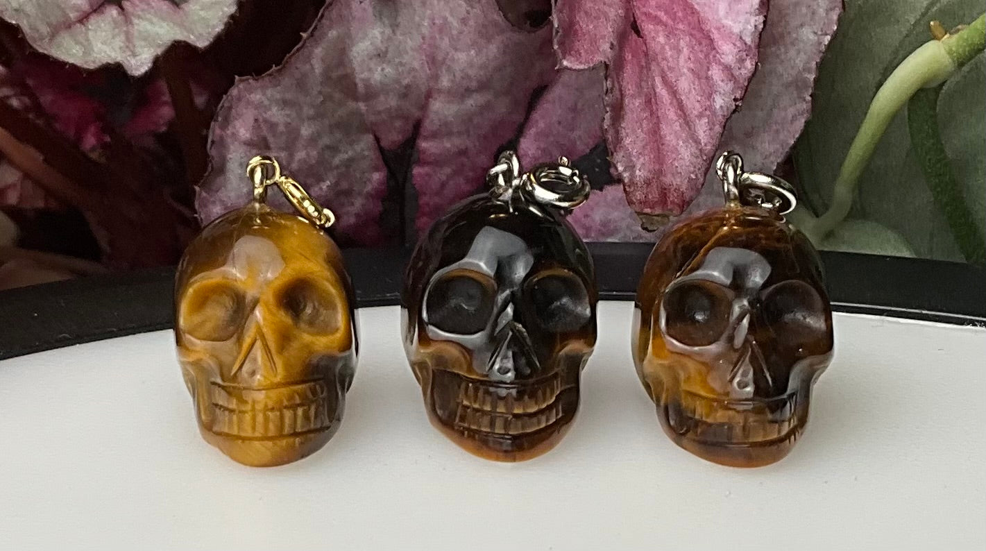 Tiger’s Eye Skull Pendants/Charms