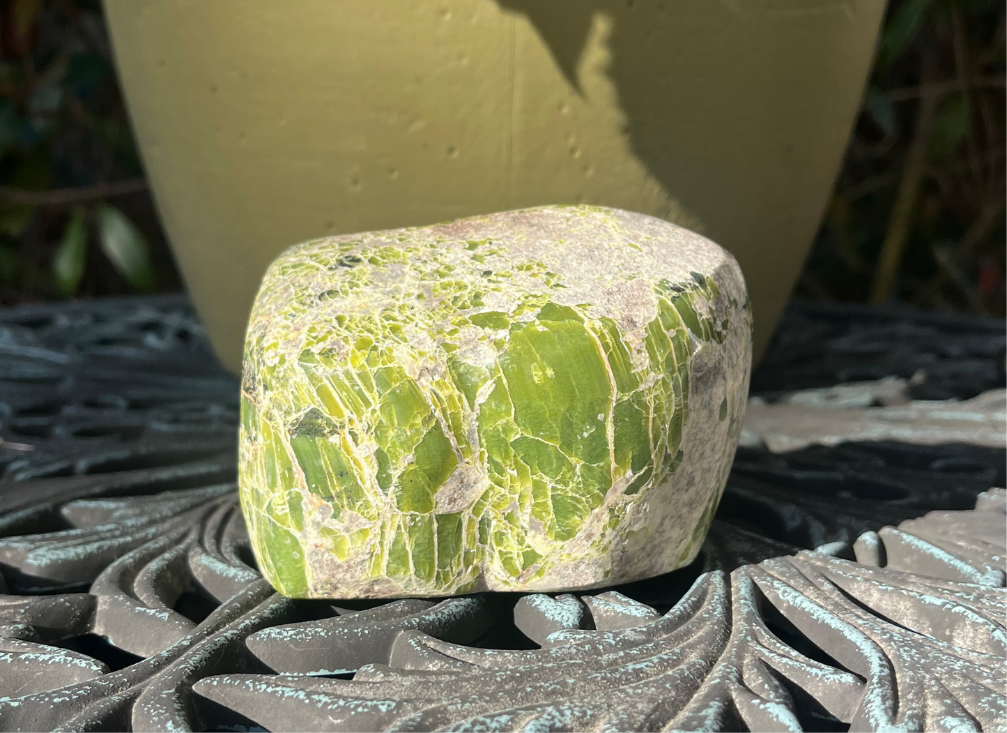 Tremolite Freeform