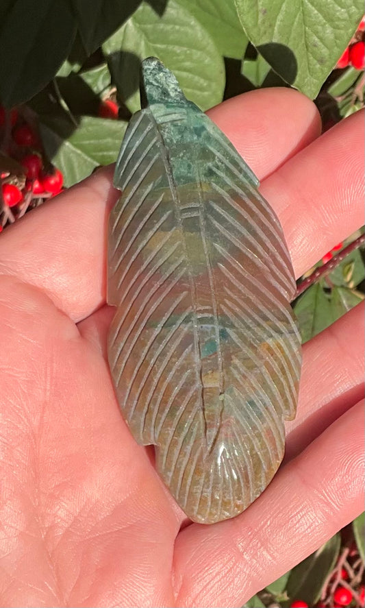 Indian Agate Feather Carving