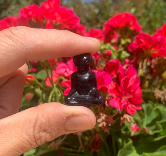 Mini Crystal Zen Alien Carvings