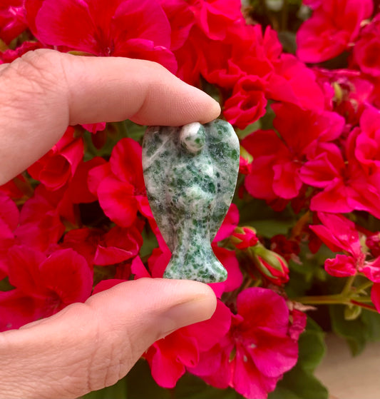 Small Crystal Angel Carvings
